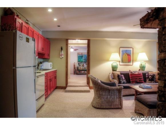 171 Tree Top Lane - Photo 10