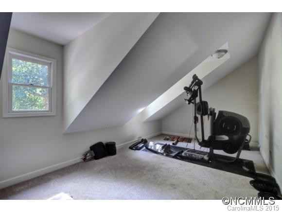 1376 Black Oak Drive - Photo 9