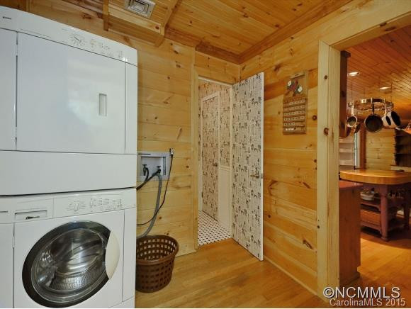 328 Country Club Drive - Photo 16