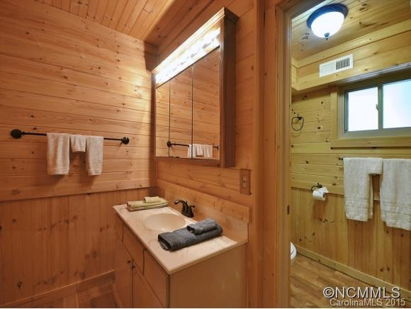 328 Country Club Drive - Photo 8
