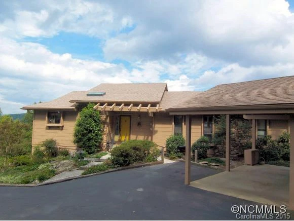 129 Woodbridge Drive