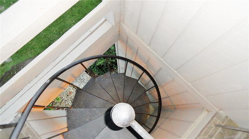 7 Lakemoor Lane - Photo 11