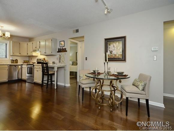 51 LAKE DRIVE, N-3 - Photo 4