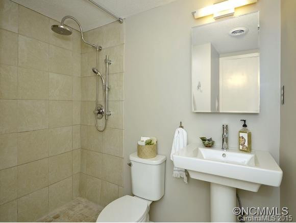 51 LAKE DRIVE, N-3 - Photo 9