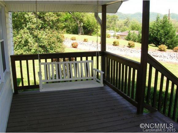 1140 Old US Highway 70 W - Photo 2