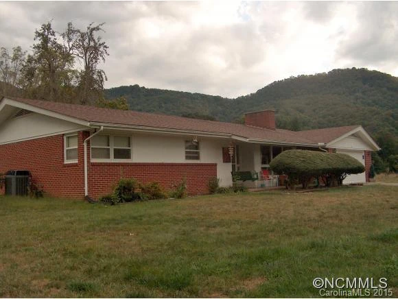 10 Elbert Burnett Road