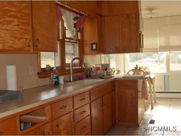 10 Elbert Burnett Road - Photo 9