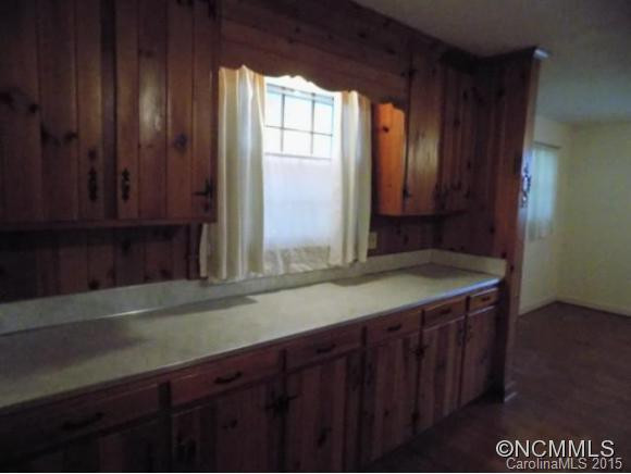 145 Huntley Street - Photo 11