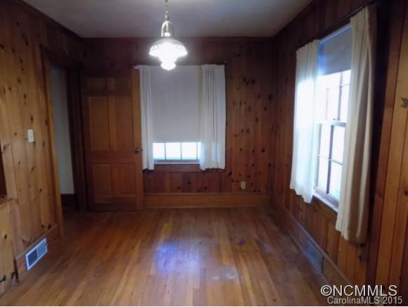 145 Huntley Street - Photo 12
