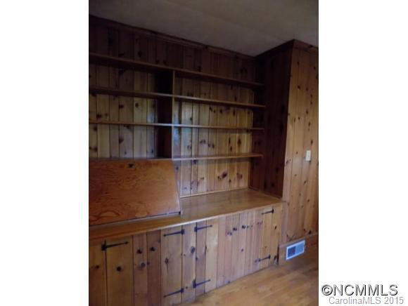 145 Huntley Street - Photo 13