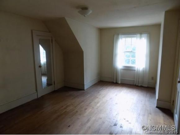 145 Huntley Street - Photo 16