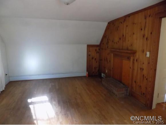 145 Huntley Street - Photo 19