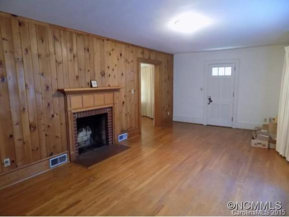 145 Huntley Street - Photo 4