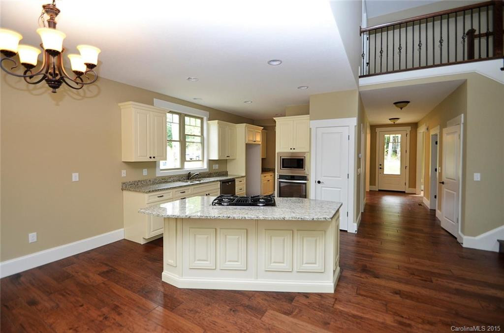 20 Quail Hollow Drive #8 - Photo 6