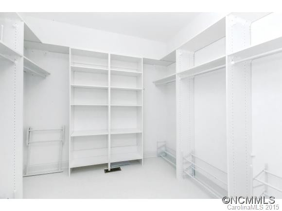  - Photo 13