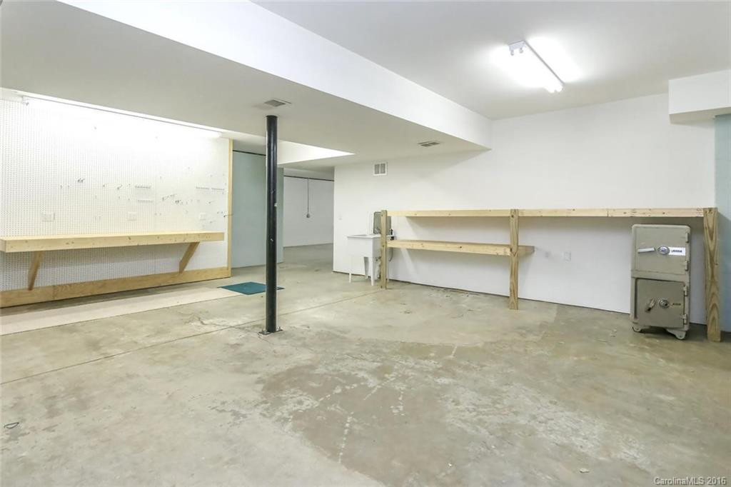  - Photo 22