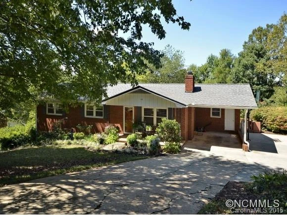 18 Holly Hill Drive