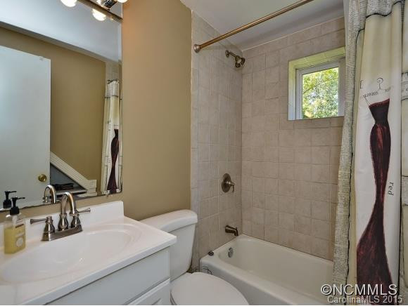 18 Holly Hill Drive - Photo 13