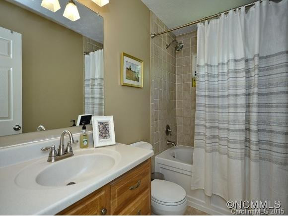 18 Holly Hill Drive - Photo 9