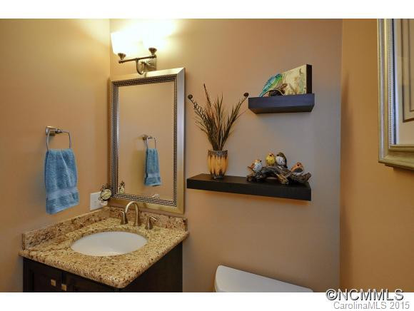 207 Presidential Drive - Photo 14