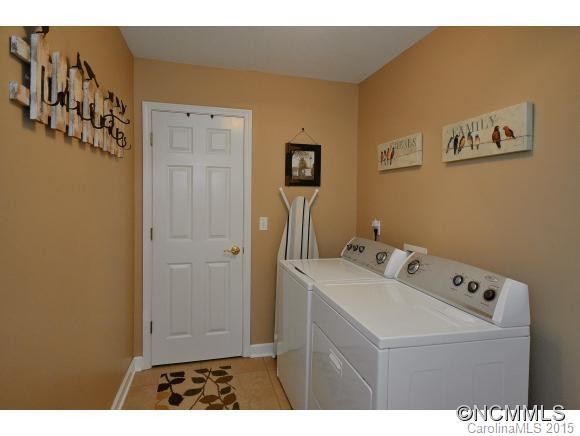 207 Presidential Drive - Photo 15