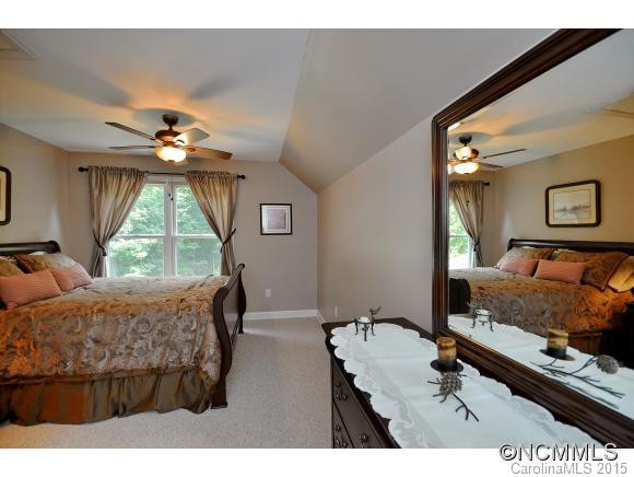 207 Presidential Drive - Photo 19