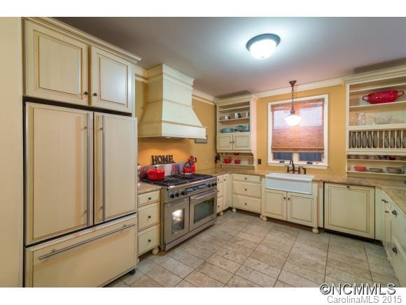 5000 Bat Cave Road - Photo 5