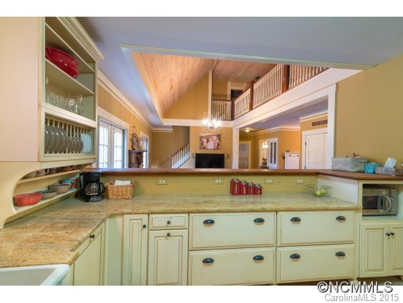 5000 Bat Cave Road - Photo 7