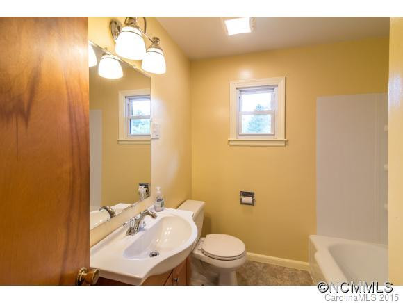 222 Wilson Avenue - Photo 10