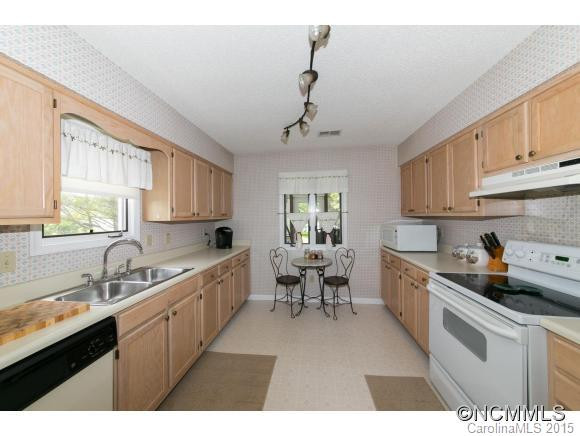317 Dellford Court #26 - Photo 8