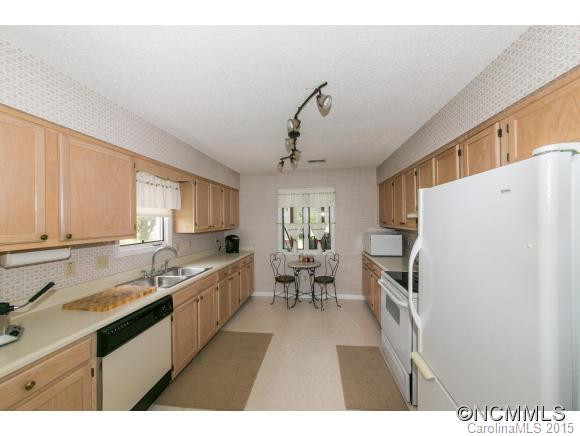 317 Dellford Court #26 - Photo 9
