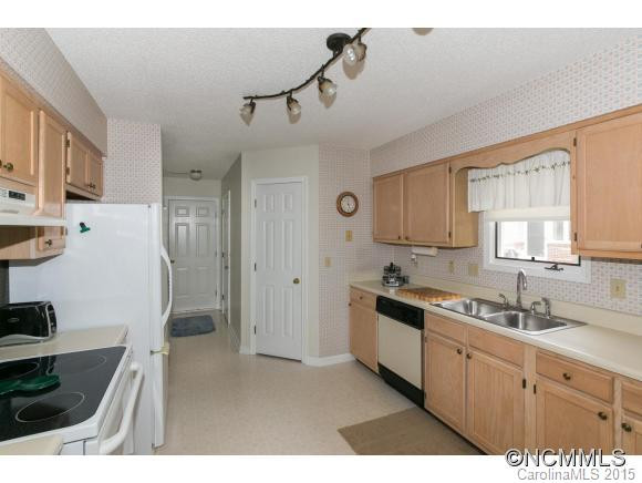 317 Dellford Court #26 - Photo 10