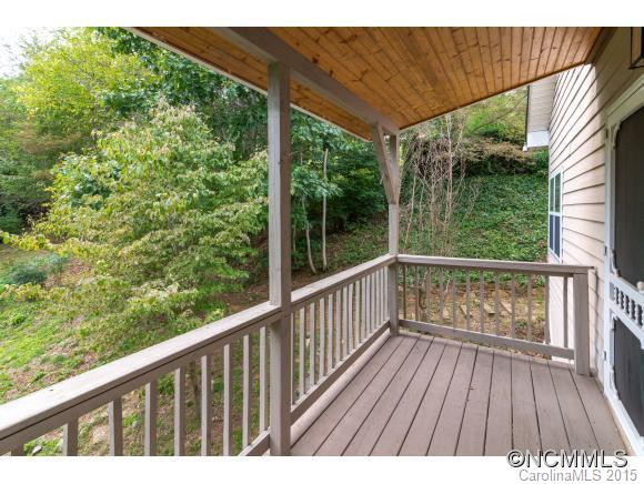 112 Elm Drive - Photo 12