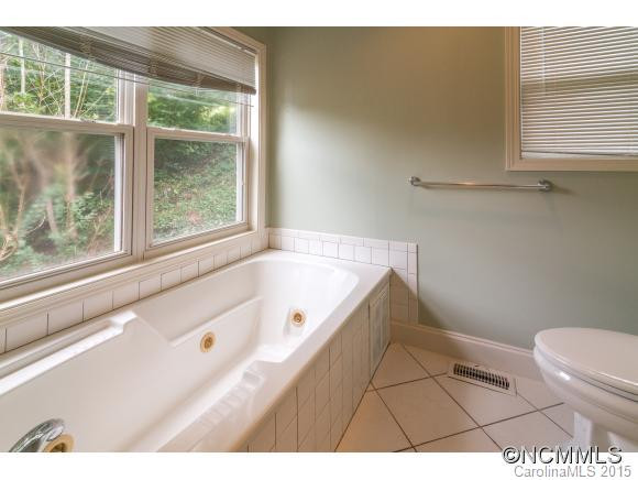 112 Elm Drive - Photo 10