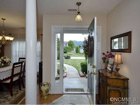 42 Morning Mist Road - Photo 3