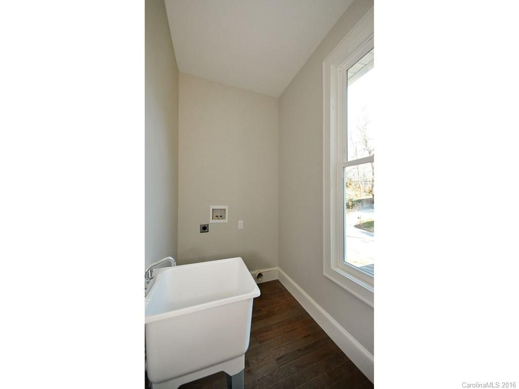 34 Mclain Street - Photo 13