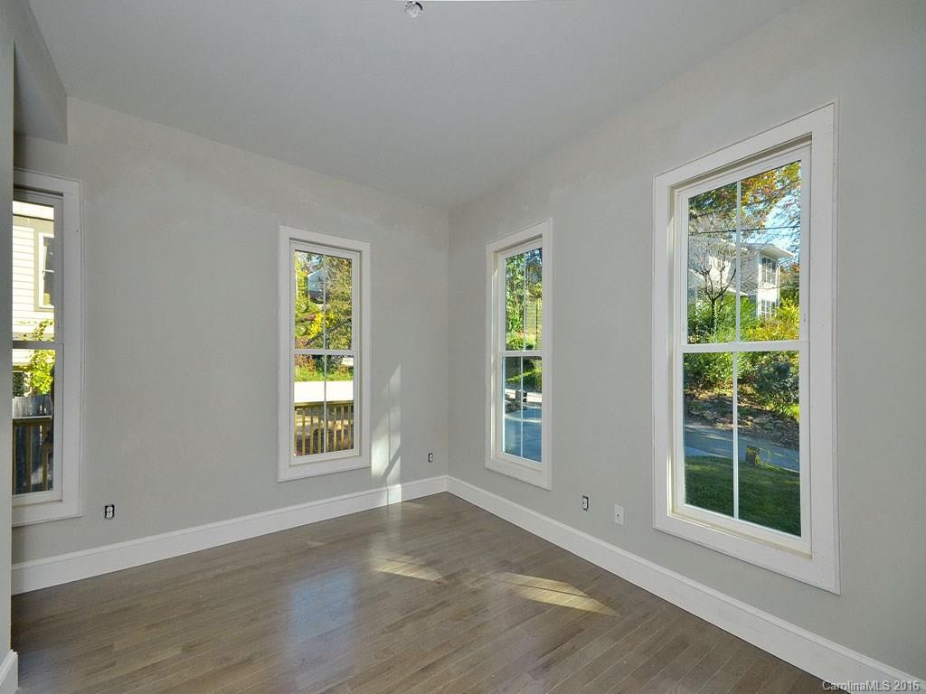 34 Mclain Street - Photo 7