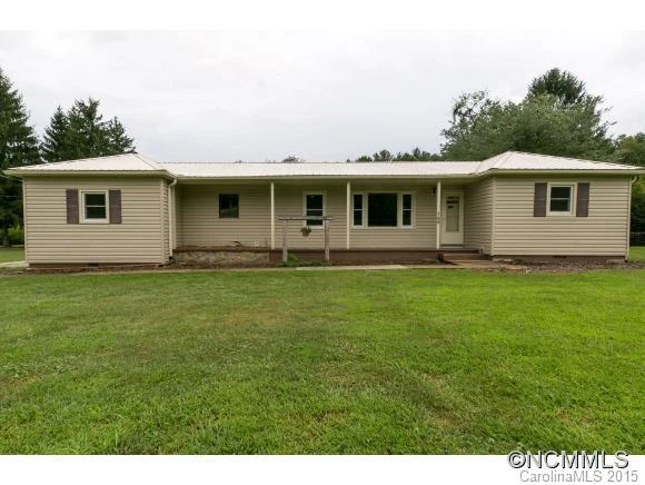 780 Hendersonville