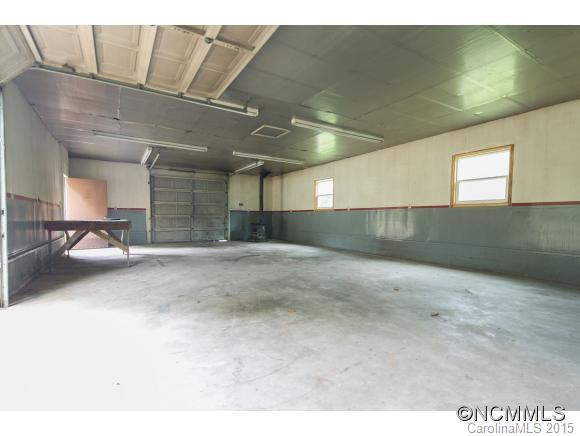 780 Hendersonville - Photo 9