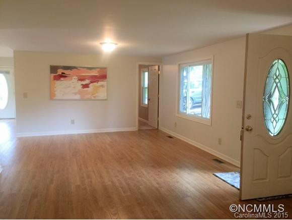 9 Parker Road - Photo 2