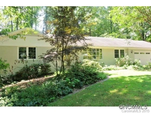 191 Squirrel Den Drive