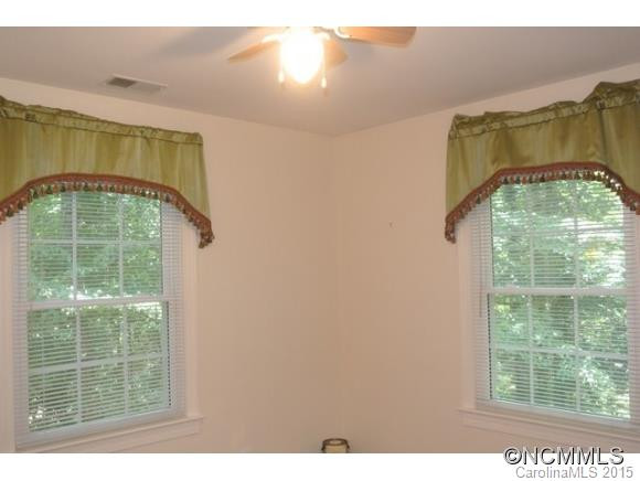 191 Squirrel Den Drive - Photo 14