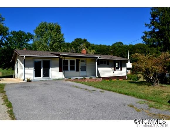 54 Oak Hill Circle