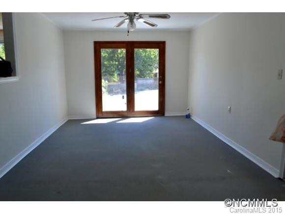 54 Oak Hill Circle - Photo 5