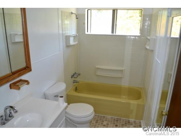 54 Oak Hill Circle - Photo 7