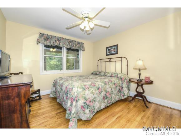 21 Wolf Laurel Drive - Photo 17