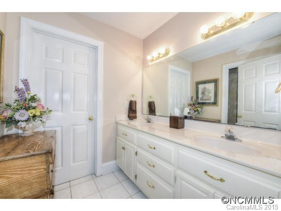 21 Wolf Laurel Drive - Photo 20