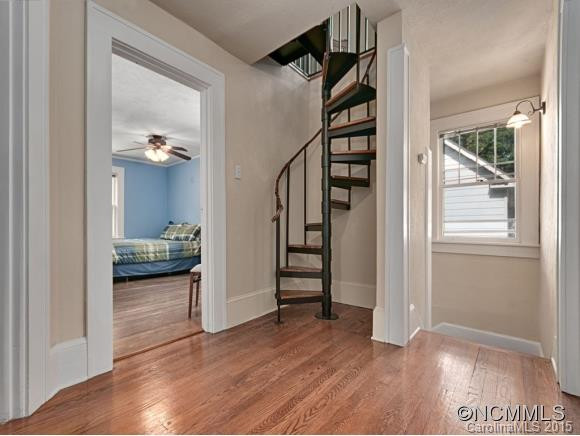 61 Montview Drive - Photo 15