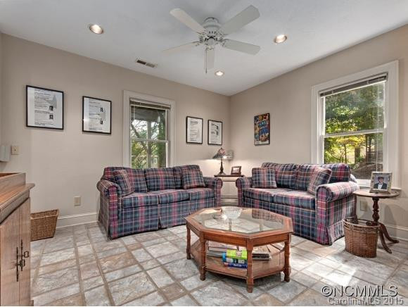 61 Montview Drive - Photo 18