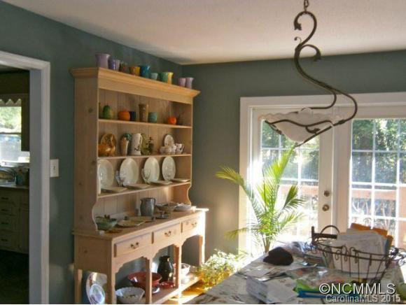 260 Asbury Road - Photo 5